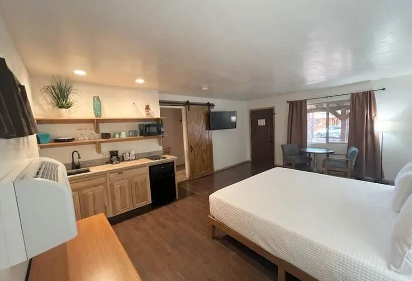 スイート, Timberlodge Inn