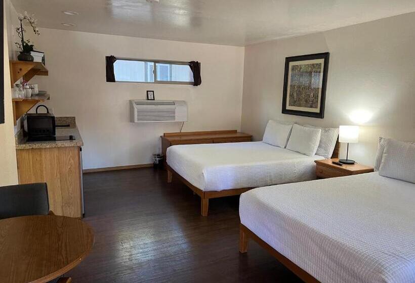 스위트, Timberlodge Inn