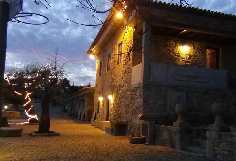 Talo 2 Makuuhuonetta, Quinta Das Pias   Holiday Farm