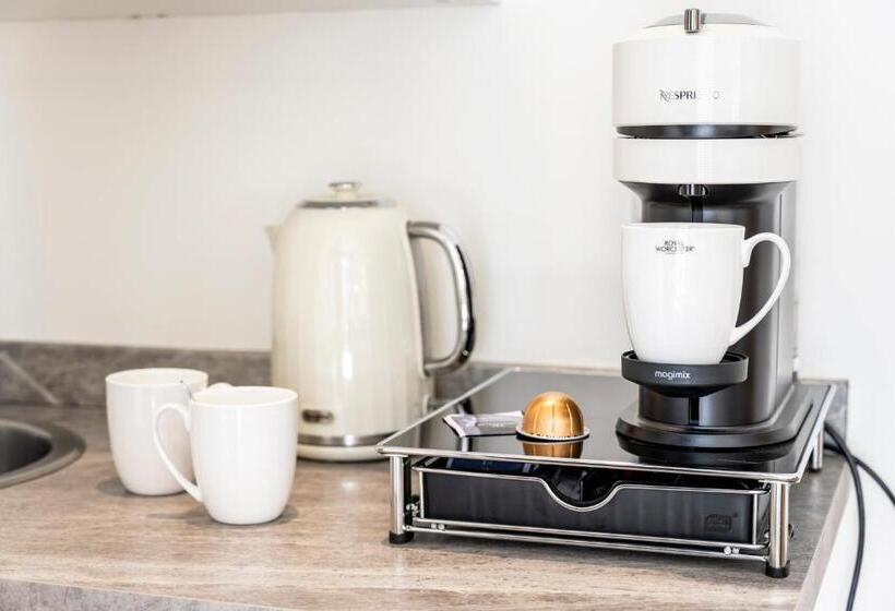 Номер Superior, St Marys Hall