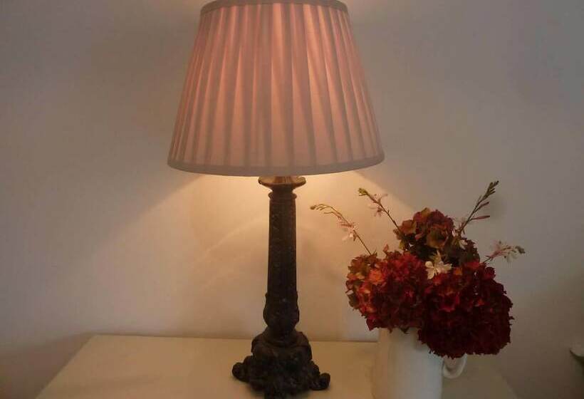 חדר סטנדרט נוף להרים, The Kestrel B&b