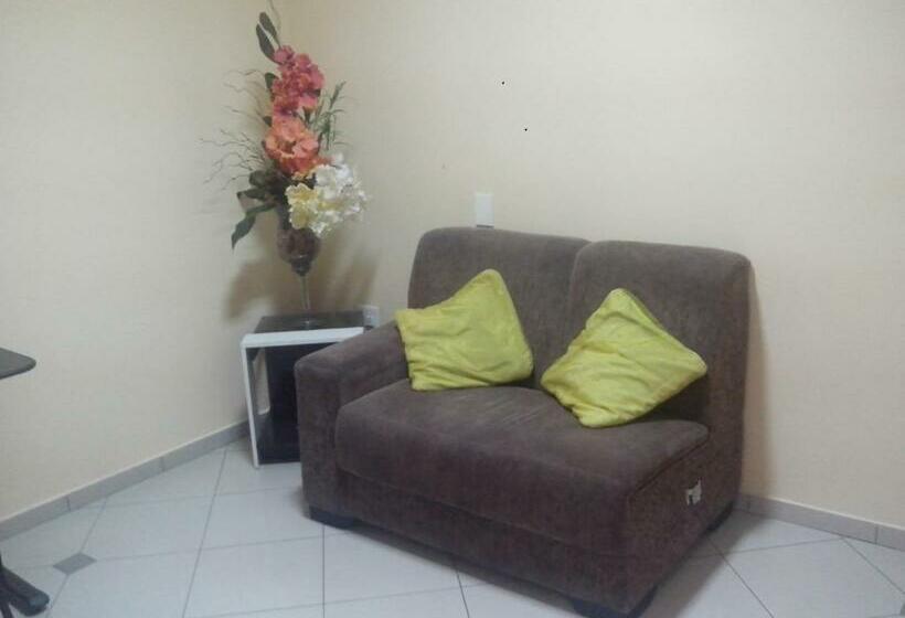 スーペリアールーム, Estação