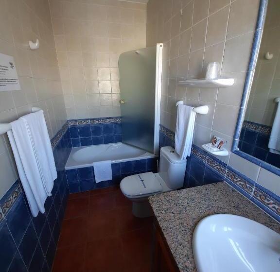 اتاق سوپریور, Hostal Costa Rica