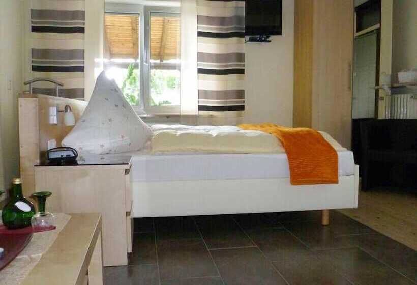 기본룸, Kirschberghof Gästehaus Und Weinverkauf