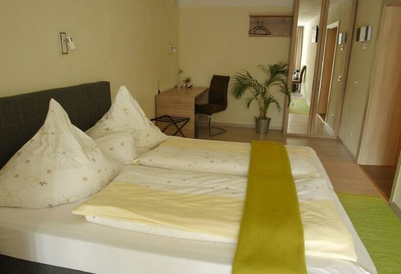 스탠다드 룸 가든 전망, Kirschberghof Gästehaus Und Weinverkauf