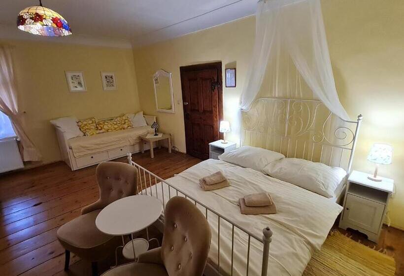 スイート, Penzion Nostalgia