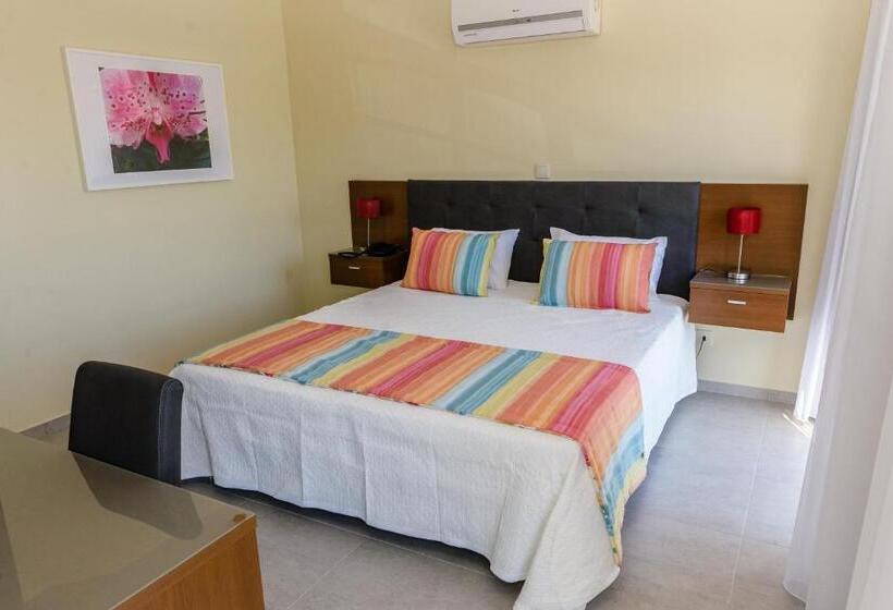 اتاق پرمیوم, Princesa Do Gilão