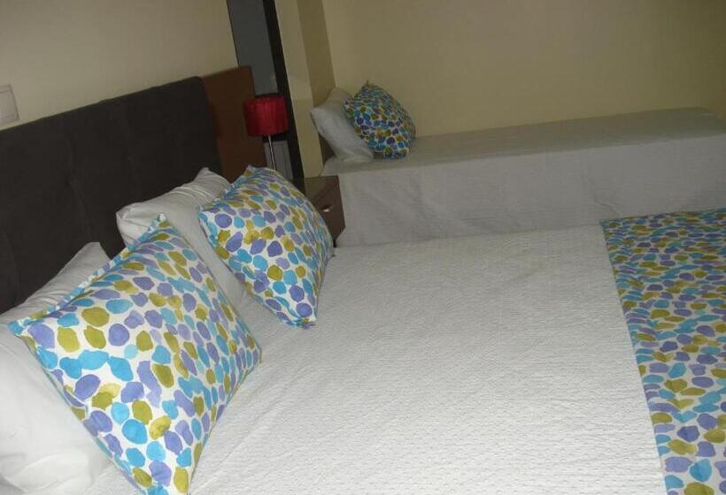 اتاق استاندارد سه نفره, Princesa Do Gilão