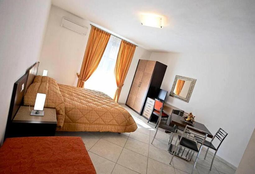 Студия Стандарт, Residence I Gabbiani