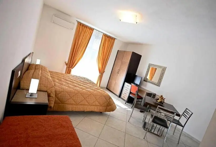 استودیوی استاندارد, Residence I Gabbiani
