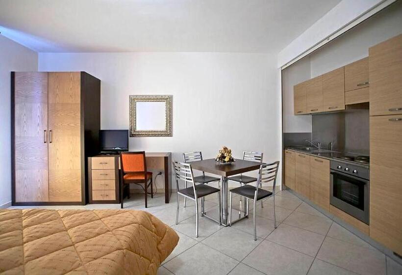 استودیوی استاندارد, Residence I Gabbiani