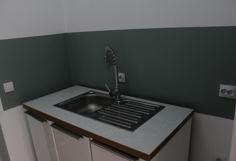 标准工作室, Studio Apartcity