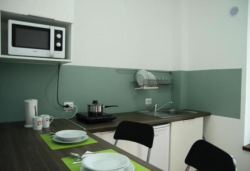 经济型工作室, Studio Apartcity