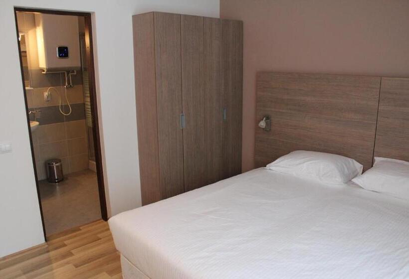 标准工作室, Studio Apartcity