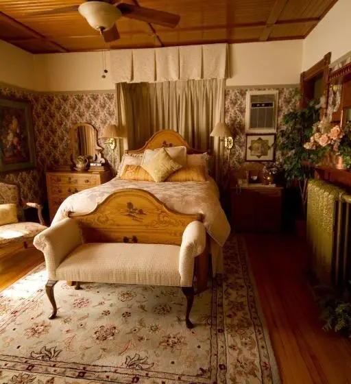 ハイドロマッサージバス付きスイート, Victoria's Historic Inn