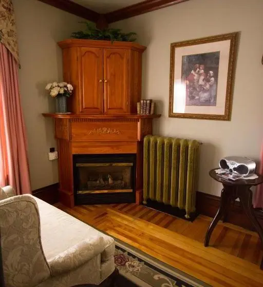 スイート, Victoria's Historic Inn