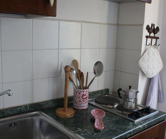 スーペリアスタジオ, Agriturismo La Montagnola