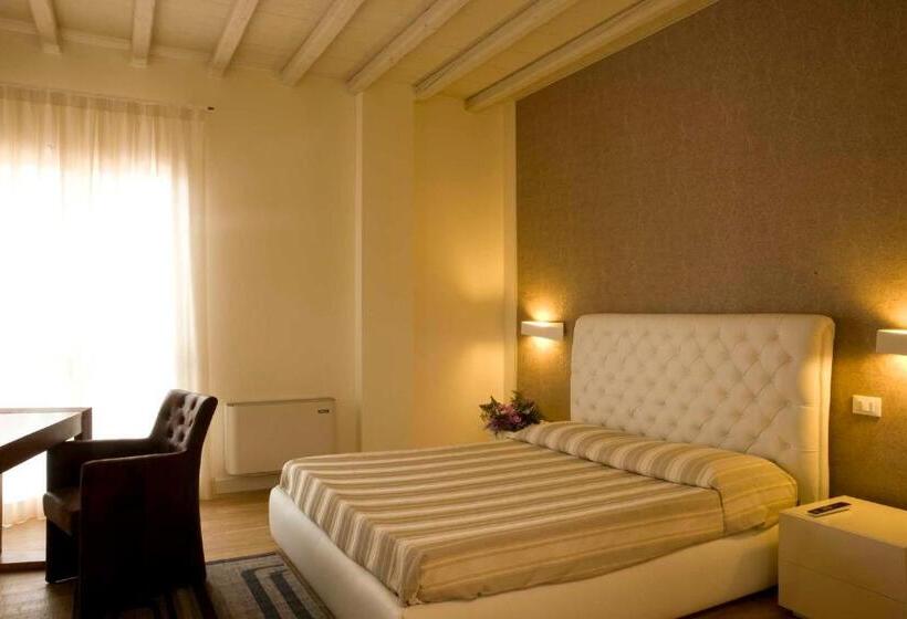 חדר סטנדרט, Corte Lantieri