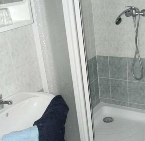 スタンダード4人部屋, Privat Bohemia