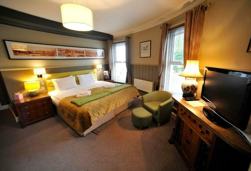 غرفة قياسية, The Pilot Inn