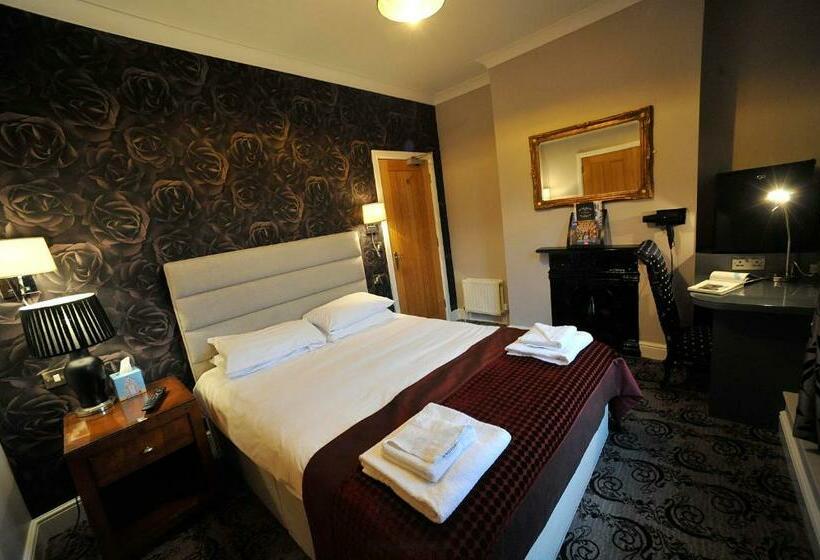 غرفة قياسية, The Pilot Inn