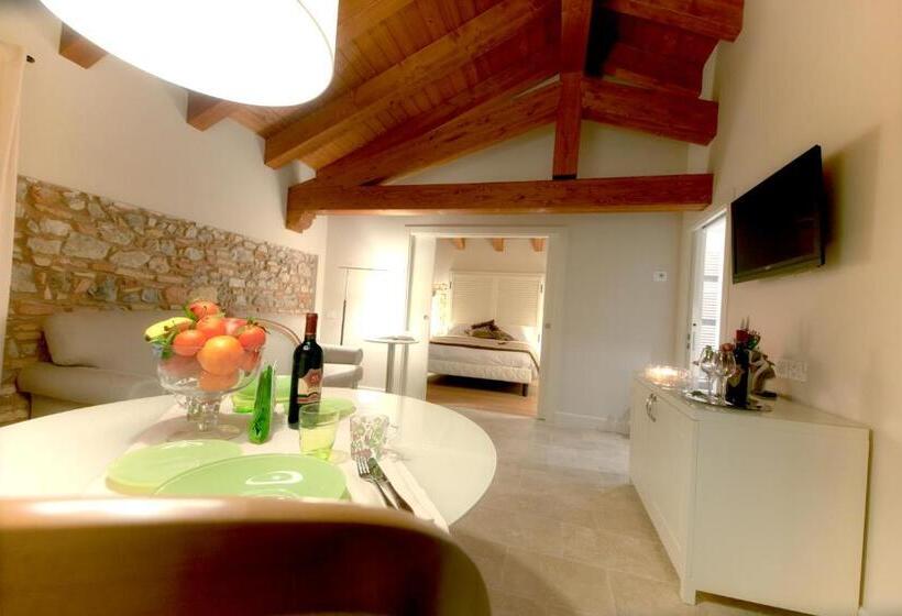 1 Sovrums Lägenhet, Agriturismo Villa Trovatore