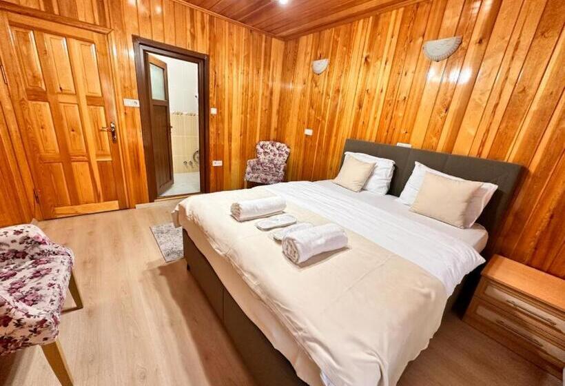 اتاق لوکس, Ilhan Suit