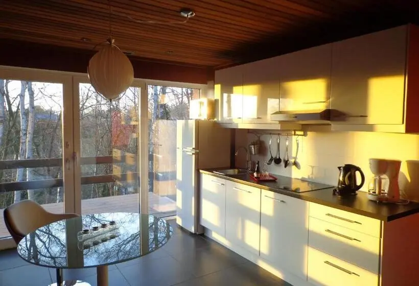 Huoneisto 1 Makuuhuone, Green Hill Guest House And Apartment