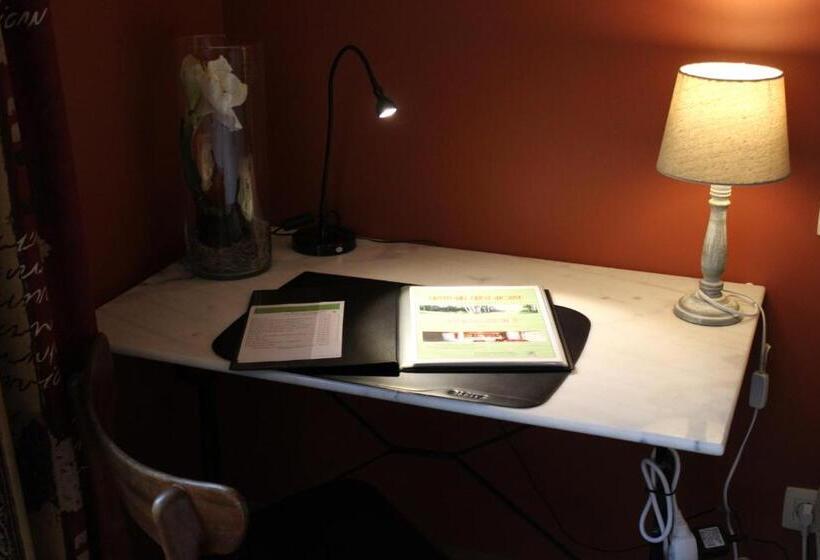 高级园景房, Green Hill Guest House And Apartment