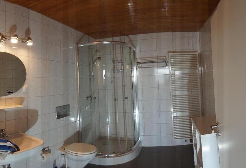 Апартаменты 1 Спальня, Haus Delphin