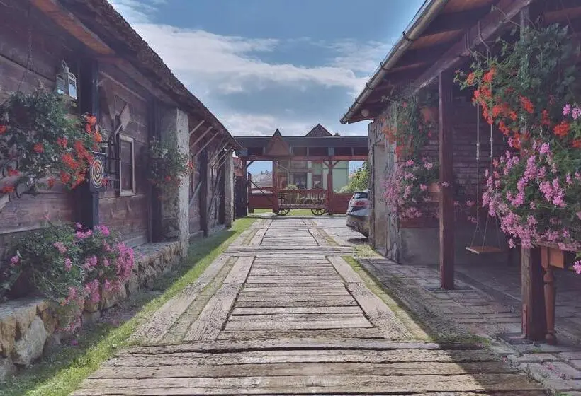 2ベッドルームのスーペリアアパートメント, Holiday Resort švárny