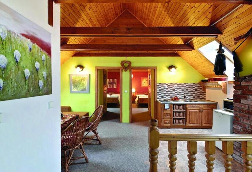 ２ベッドルームのスーペリアアパートメント, Holiday Resort švárny