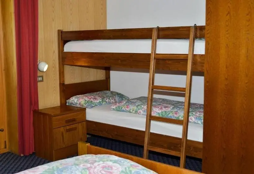 スタンダード４人部屋, Pension Pichler