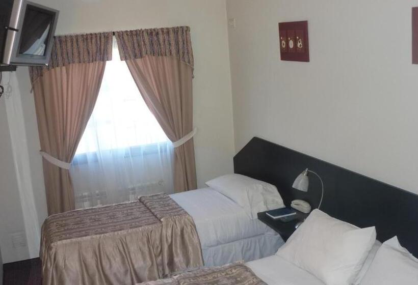 スタンダード4人部屋, Apart Hotel Austral