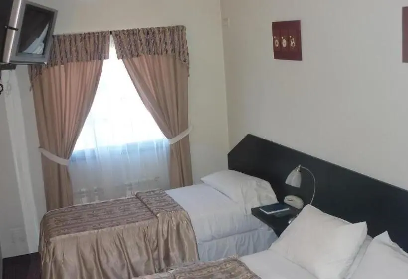 スタンダード4人部屋, Apart Hotel Austral