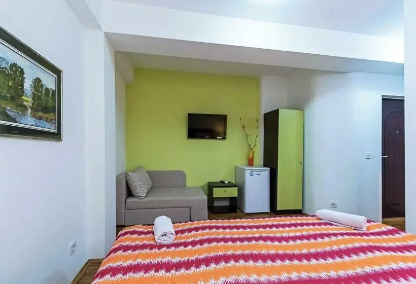 Junior Suite, Dj Apartments Plus