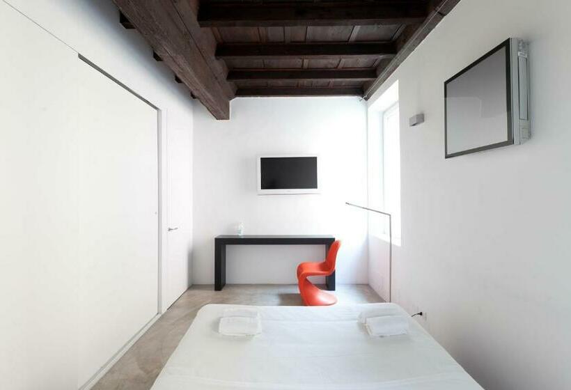 标准间, Casa Valentina