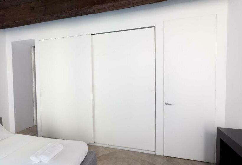 标准间, Casa Valentina