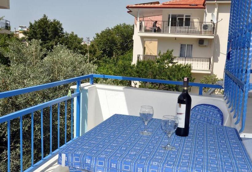 غرفة قياسية, Domizil Lina Art