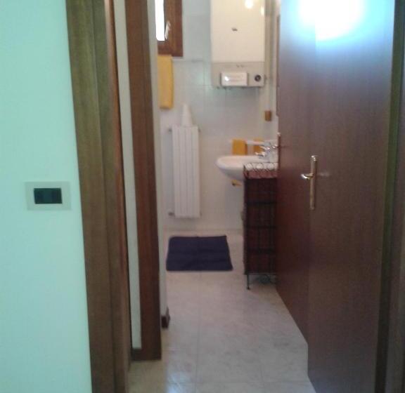 标准间, Dreon B&b