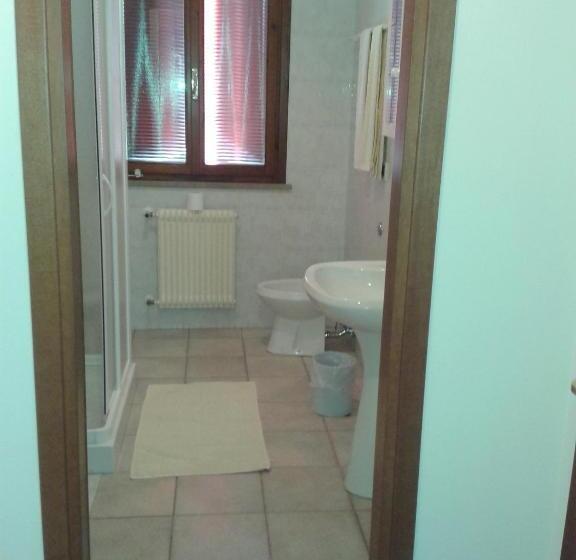 标准间, Dreon B&b