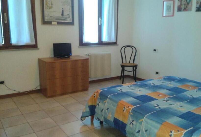 标准间, Dreon B&b