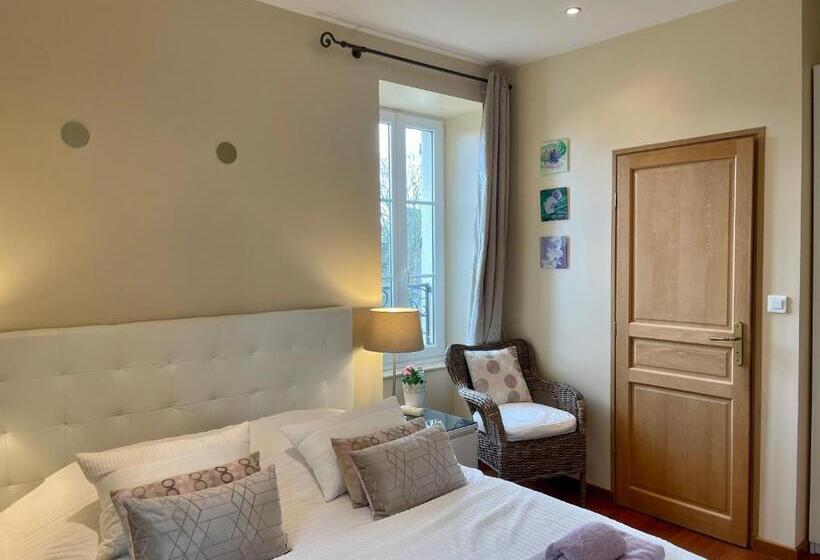 غرفة قياسية مطلّة علي الحديقة, Gites Du Caylar   Chambres Et Appartments