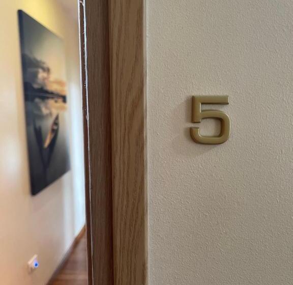 جناح ديلوكس غرفتين نوم, Gites Du Caylar   Chambres Et Appartments