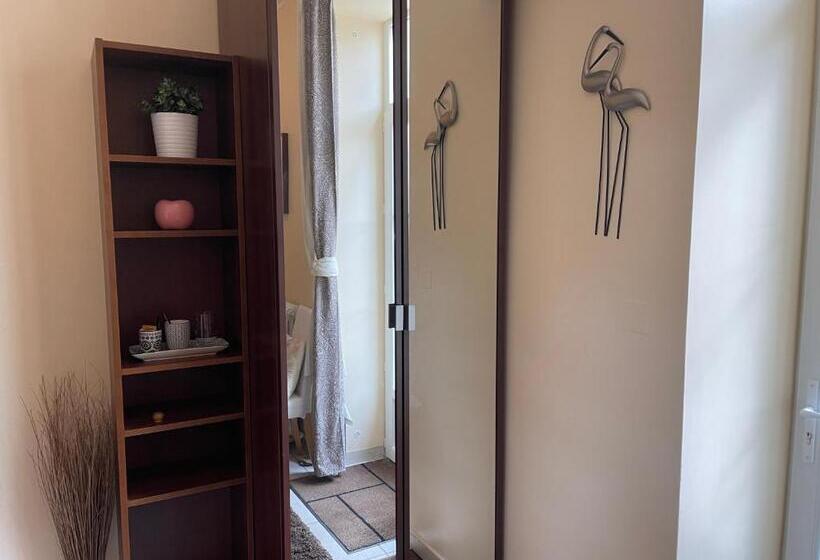 جناح غرفتين نوم, Gites Du Caylar   Chambres Et Appartments