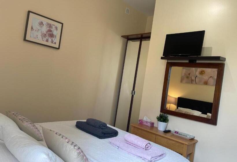 جناح غرفتين نوم, Gites Du Caylar   Chambres Et Appartments