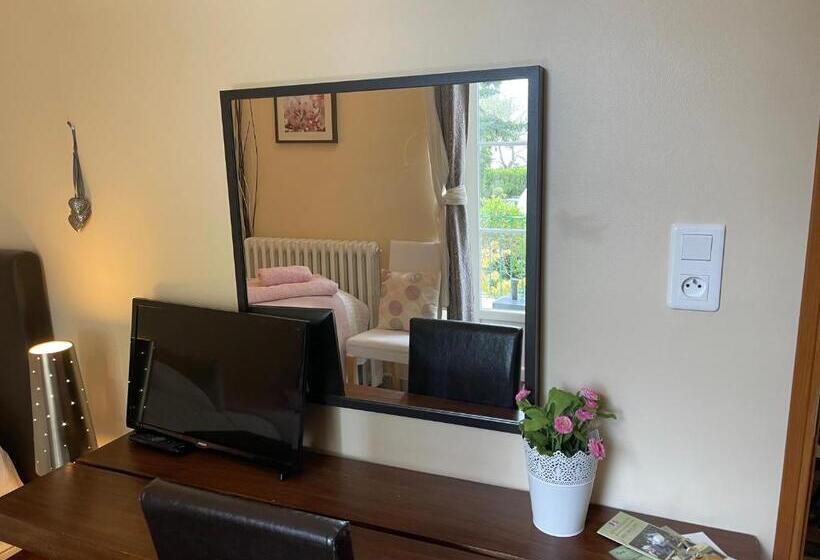 جناح غرفتين نوم, Gites Du Caylar   Chambres Et Appartments