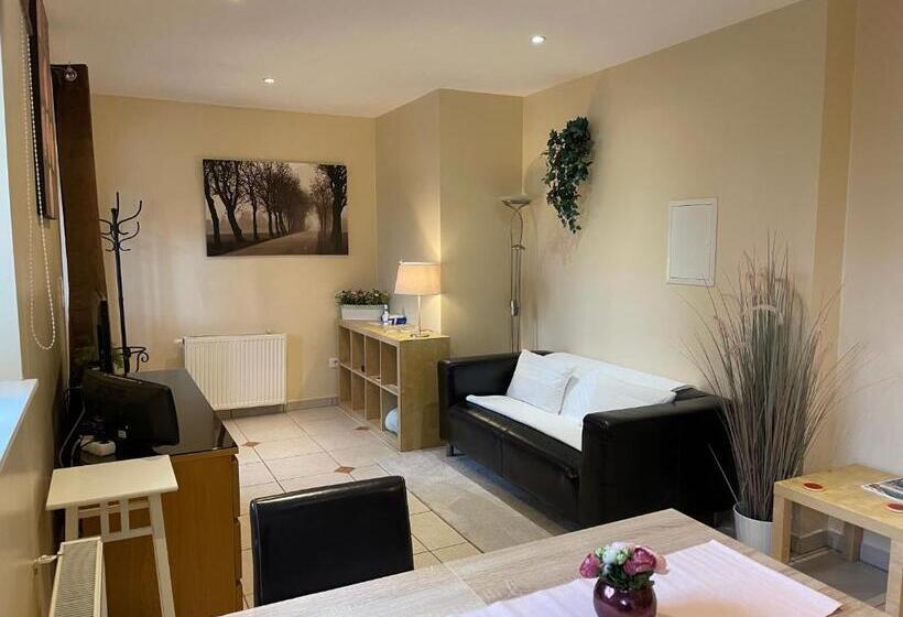 شقة غرفة نوم واحدة بالطابق الأرضى, Gites Du Caylar   Chambres Et Appartments