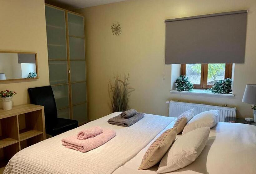 شقة غرفة نوم واحدة بالطابق الأرضى, Gites Du Caylar   Chambres Et Appartments