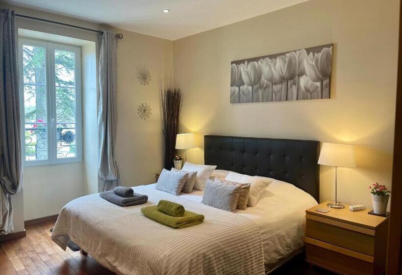 جناح ديلوكس غرفتين نوم, Gites Du Caylar   Chambres Et Appartments